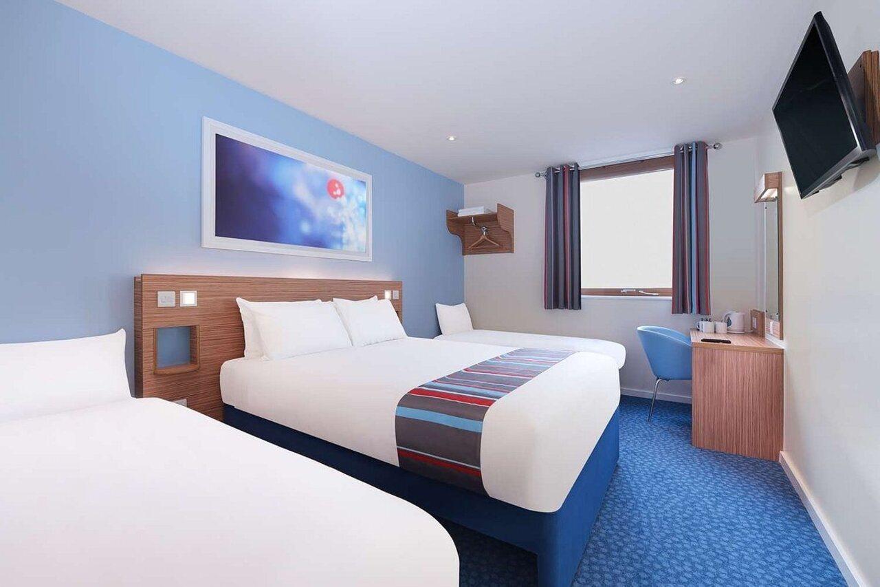 Travelodge Manchester Central Salford  Extérieur photo