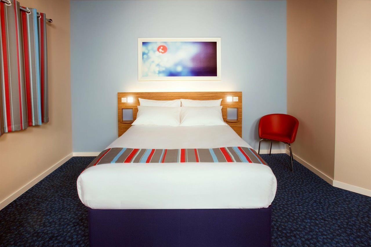 Travelodge Manchester Central Salford  Extérieur photo